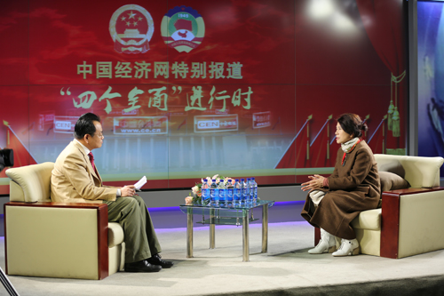 董明珠:”新常態”下的創新要有跨越式眼光