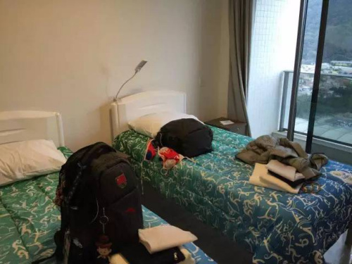 在奧運(yùn)村閑逛能遇到誰(shuí)？ 寧澤濤溜達(dá)似“老干部”