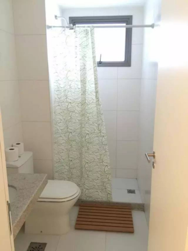 在奧運(yùn)村閑逛能遇到誰(shuí)？ 寧澤濤溜達(dá)似“老干部”