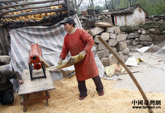 【網(wǎng)絡(luò)媒體走轉(zhuǎn)改】河北阜平窮山村的脫貧進(jìn)行時(shí)