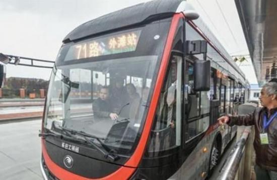 上海兩會 | 市交通委：“外牌中環限行”尚無時間表