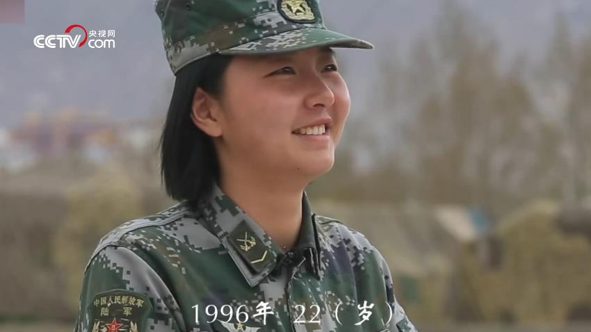從準(zhǔn)空姐到高原炮手，95后“戍邊玫瑰”鏗鏘綻放
