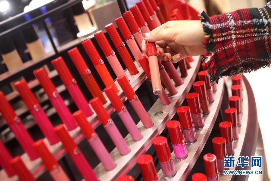 走進進博會企業展