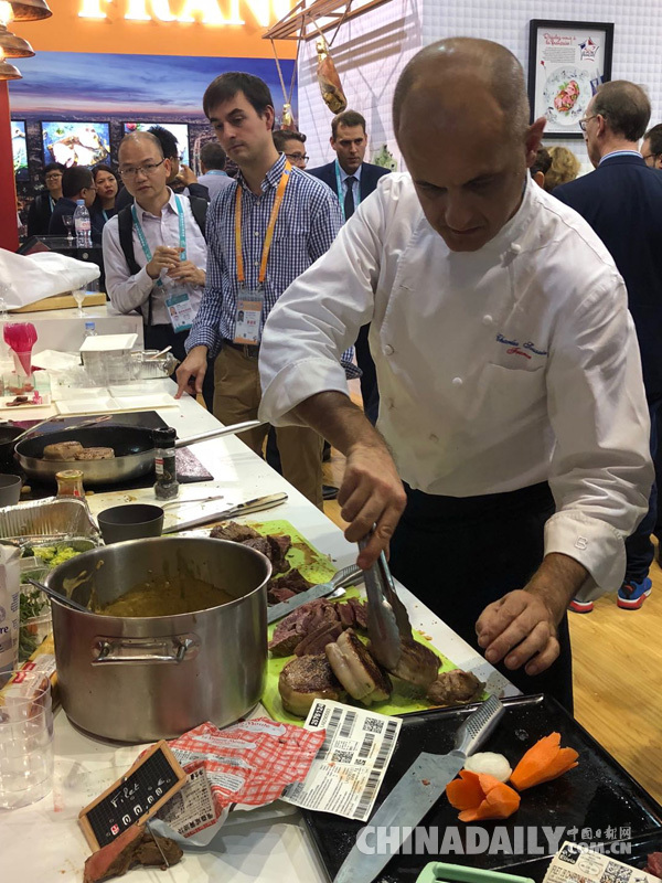 法國代表團團長：習主席演講具有重要意義 進博會非常成功