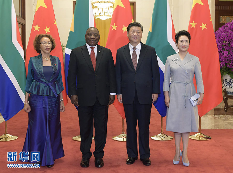 習近平同南非總統拉馬福薩舉行會談