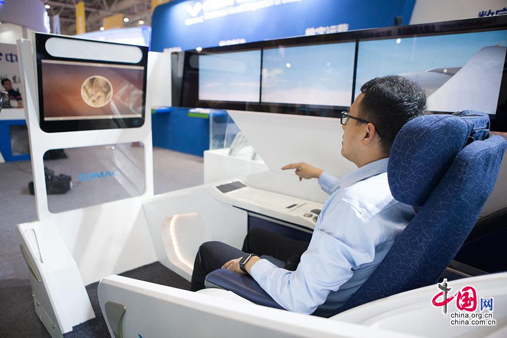 手勢支付、無人駕駛、 AI 導(dǎo) 覽 ……數(shù)字中國建設(shè)成果展覽會亮點(diǎn)搶先看 [ 組圖 ]