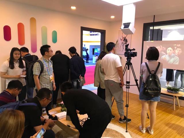 網絡強國有AI！百度成2018數字中國建設峰會“網紅”