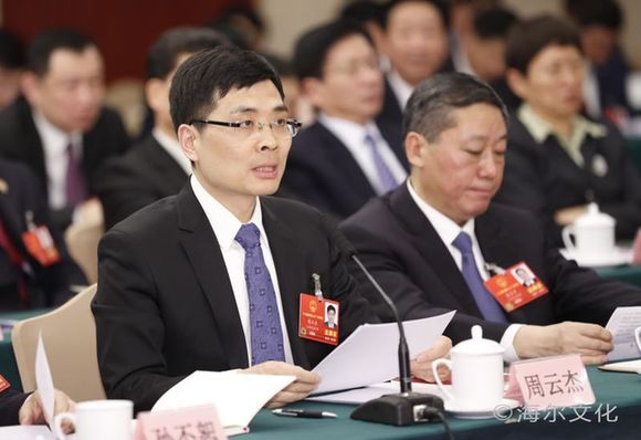 “海爾”總裁周云杰提議：鄉(xiāng)村振興——政府、企業(yè)、社會(huì)力量一個(gè)也不少