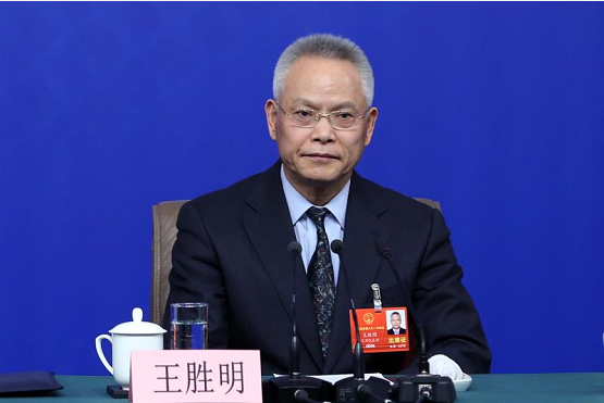 全國人大相關負責人就“人大立法工作”答記者問