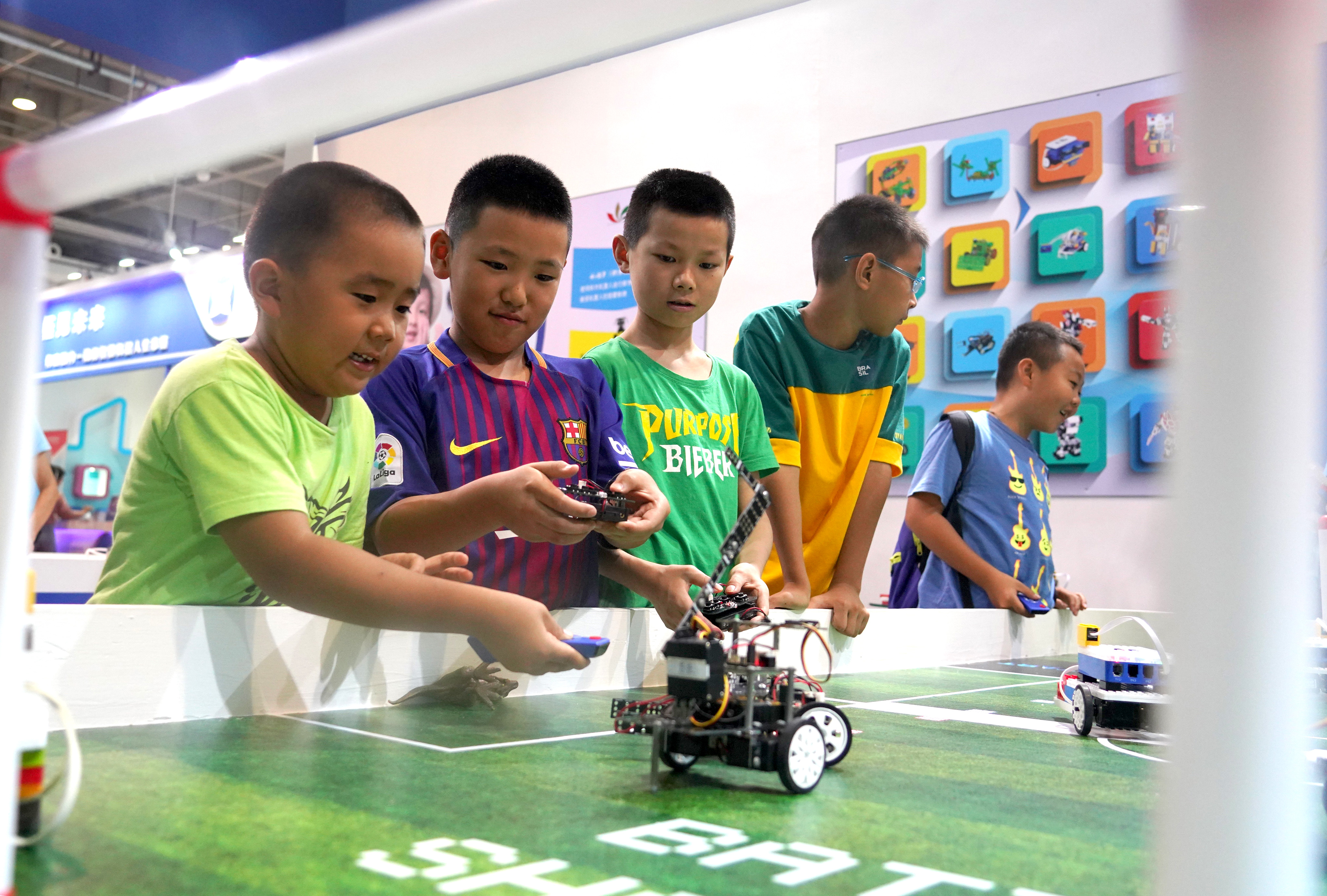 2018世界機器人大會來了！生活因它更簡單