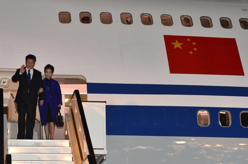 習近平主席夫婦抵達英國