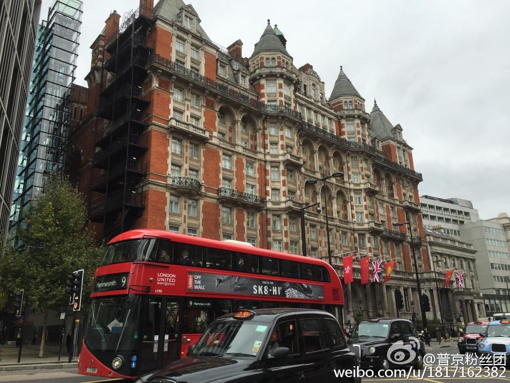 英國各界熱情迎接習主席及夫人來訪