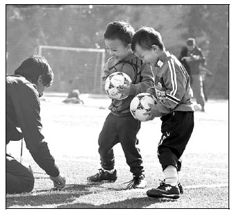 中國足球產業迎來金球時刻