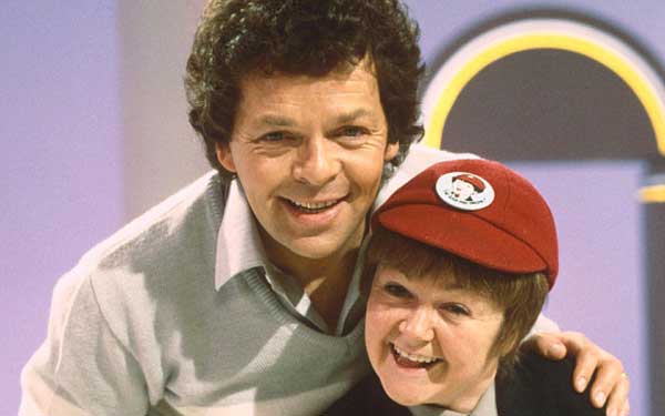 最萌身高差有科學依據：研究稱夫妻身高差越大妻子越幸福