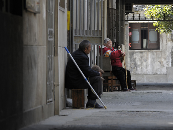 兩會前瞻：應對人口老齡化刻不容緩
