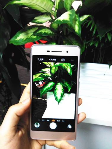 鋒尚mini：千元機(jī)中的顏值擔(dān)當(dāng)