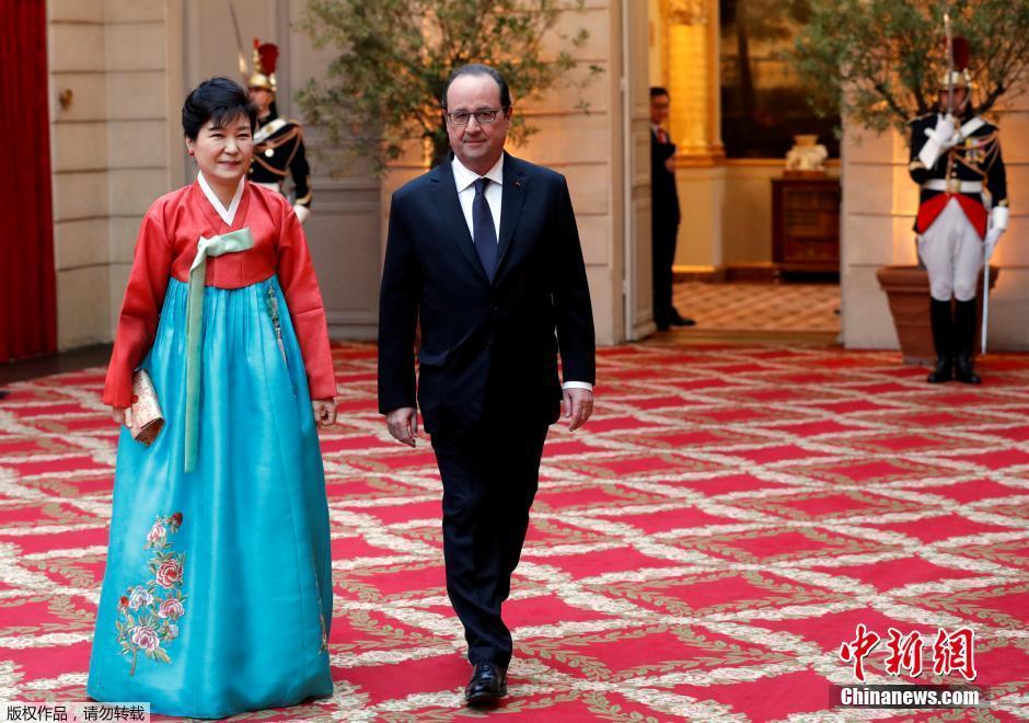 韓總統樸槿惠穿韓服出席法國國宴 氣質端莊大方（組圖）