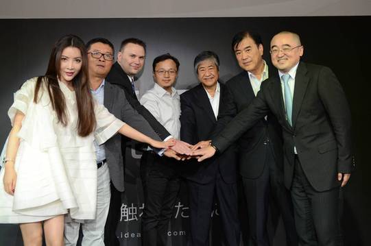 時尚人士陸陸lulu跨界科技圈，首選VR公司IDEALENS