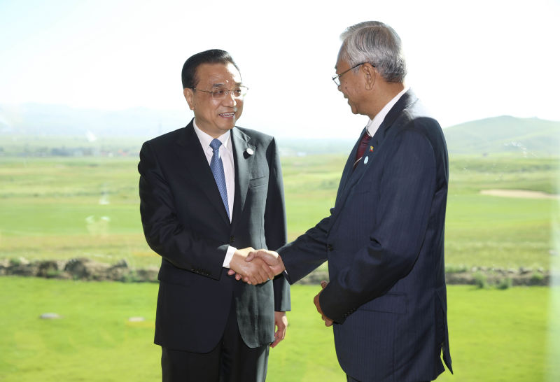 李克強會見緬甸總統丁覺