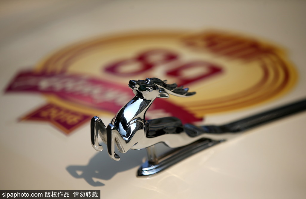 稀有古董車大集結 莫斯科舉行復古車游行