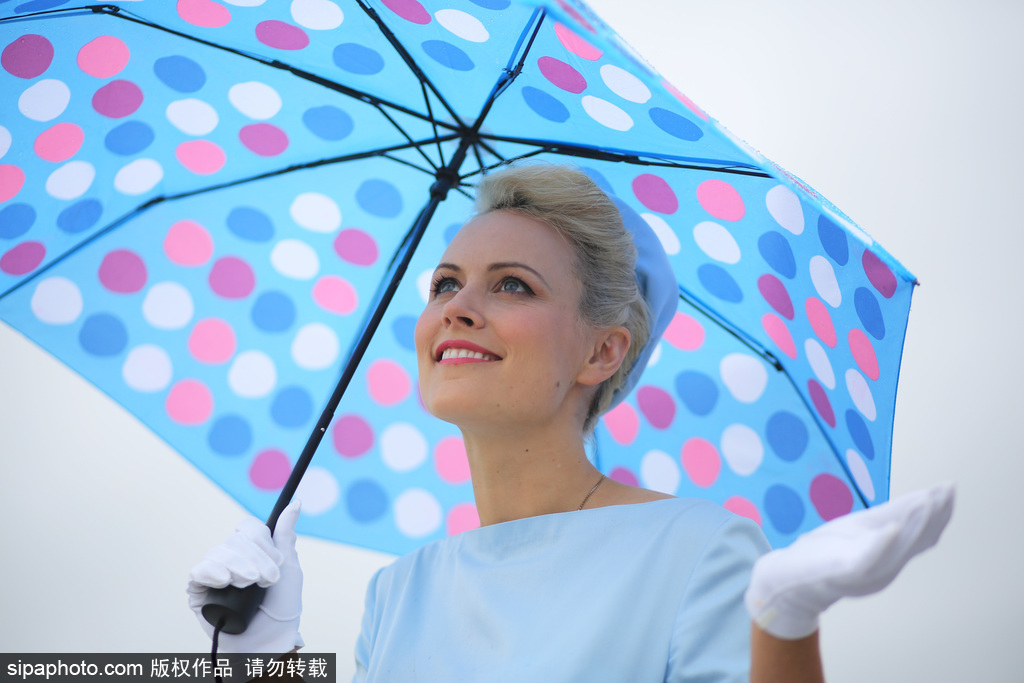 英古德伍德復古會 民眾復古裝搭配老爺車韻味十足