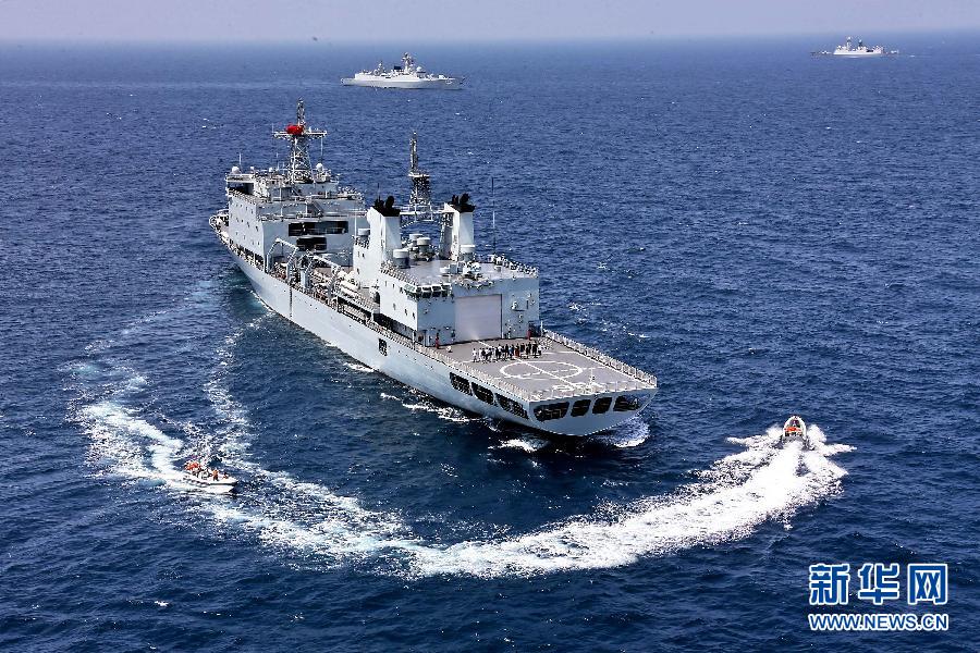 中俄“海上聯(lián)合—2016”軍事演習(xí)舉行海上聯(lián)合行動(dòng)演練