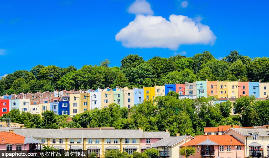 英國布里斯托爾將變彩色“童話世界” 政府出錢鼓勵民眾裝修