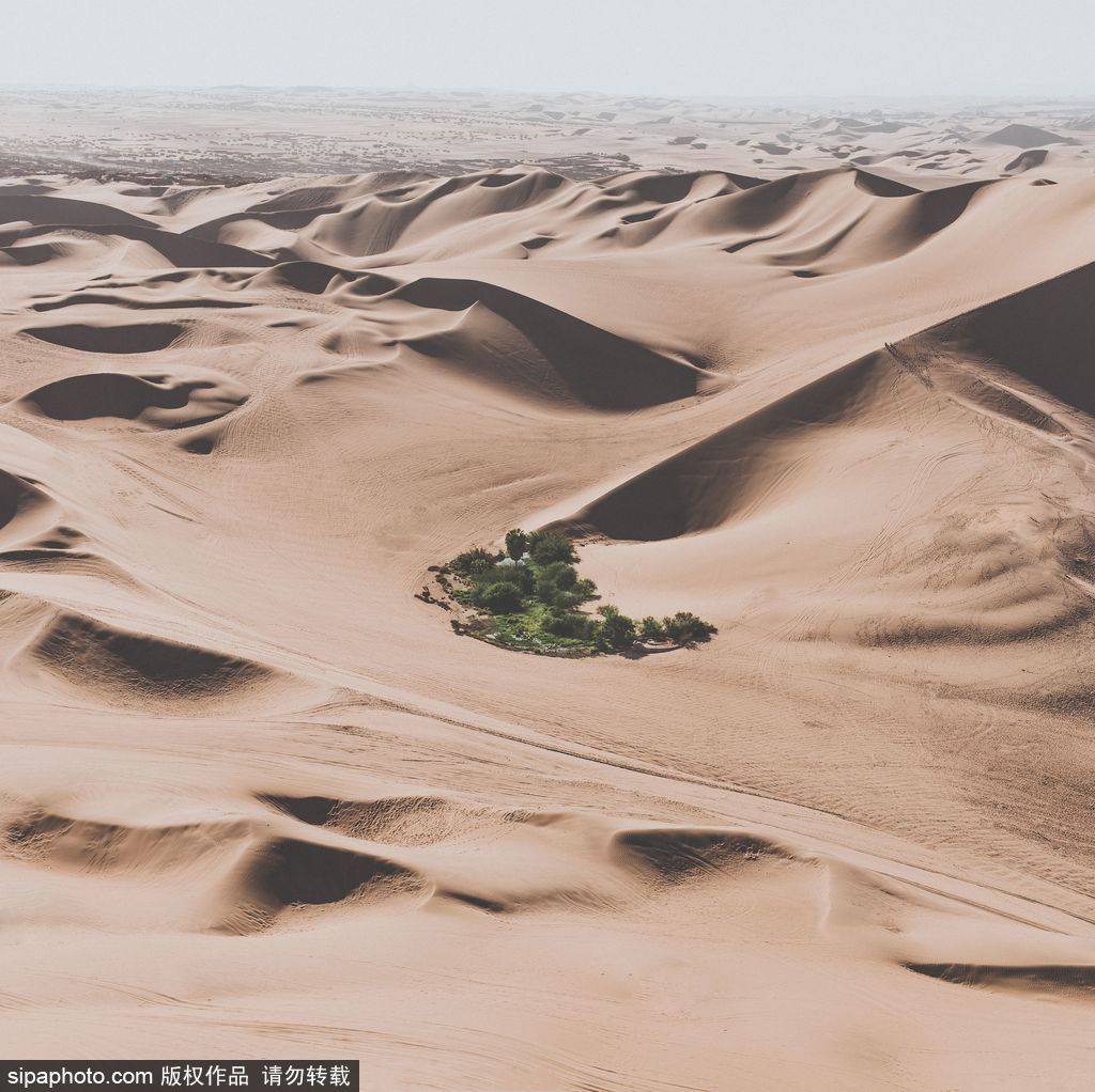 攝影師周游世界 用鏡頭記錄各國(guó)絕美風(fēng)光