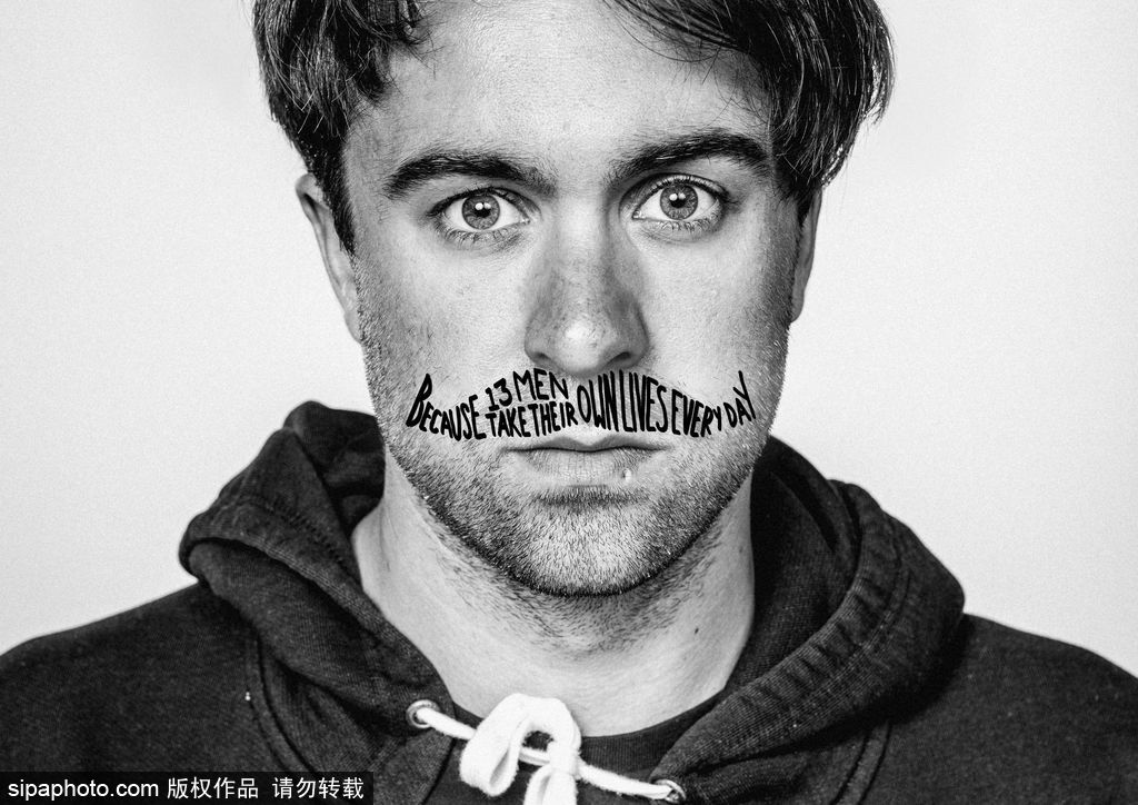 神奇的八字胡！英國慈善組織宣傳關(guān)愛男性健康