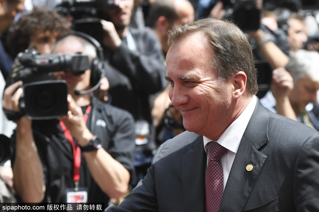 記者節(jié) 盤點(diǎn)鏡頭背后國(guó)外媒體人的“洪荒之力”