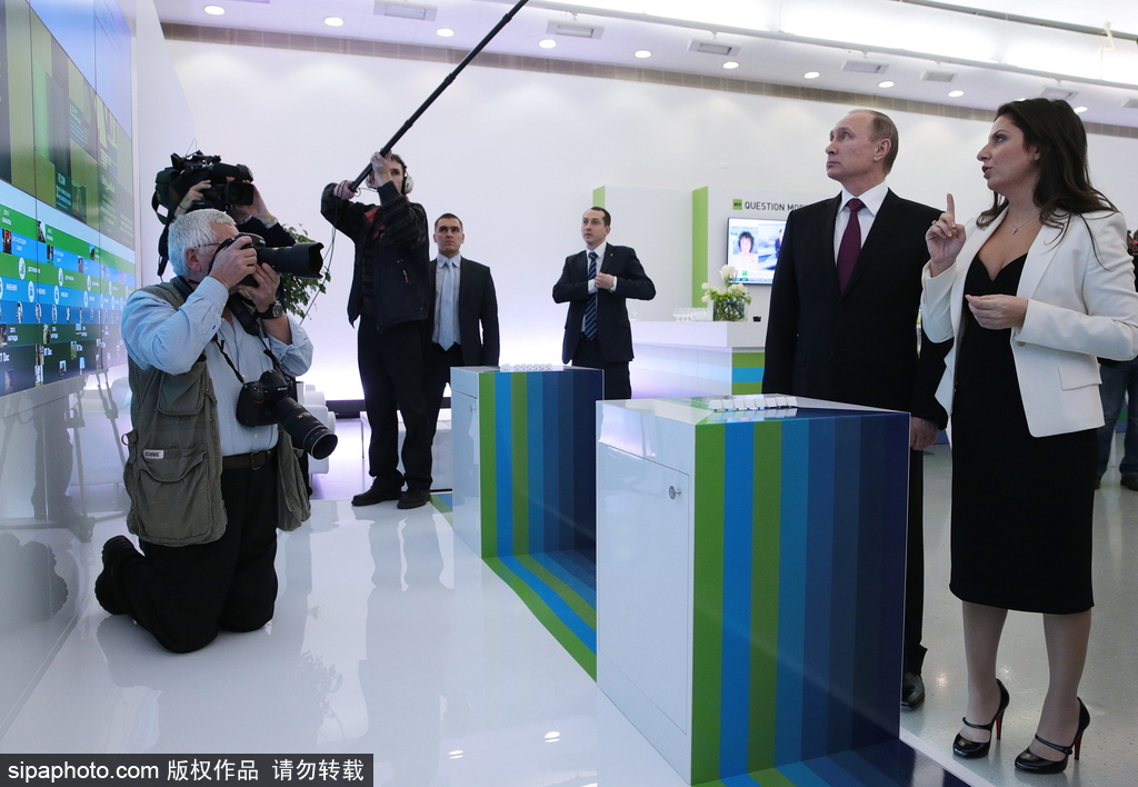 記者節 盤點鏡頭背后國外媒體人的“洪荒之力”