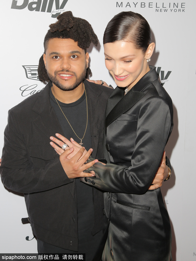 光棍節(jié)的暴擊│盤點明星情侶蘇炸了的甜蜜瞬間