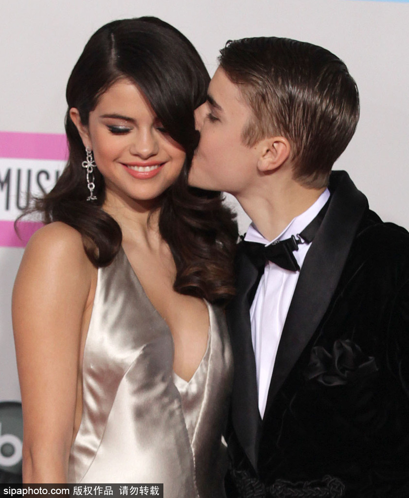 光棍節的暴擊│盤點明星情侶蘇炸了的甜蜜瞬間