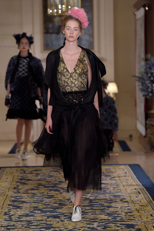 Chanel 2017早秋系列大秀巴黎開(kāi)幕