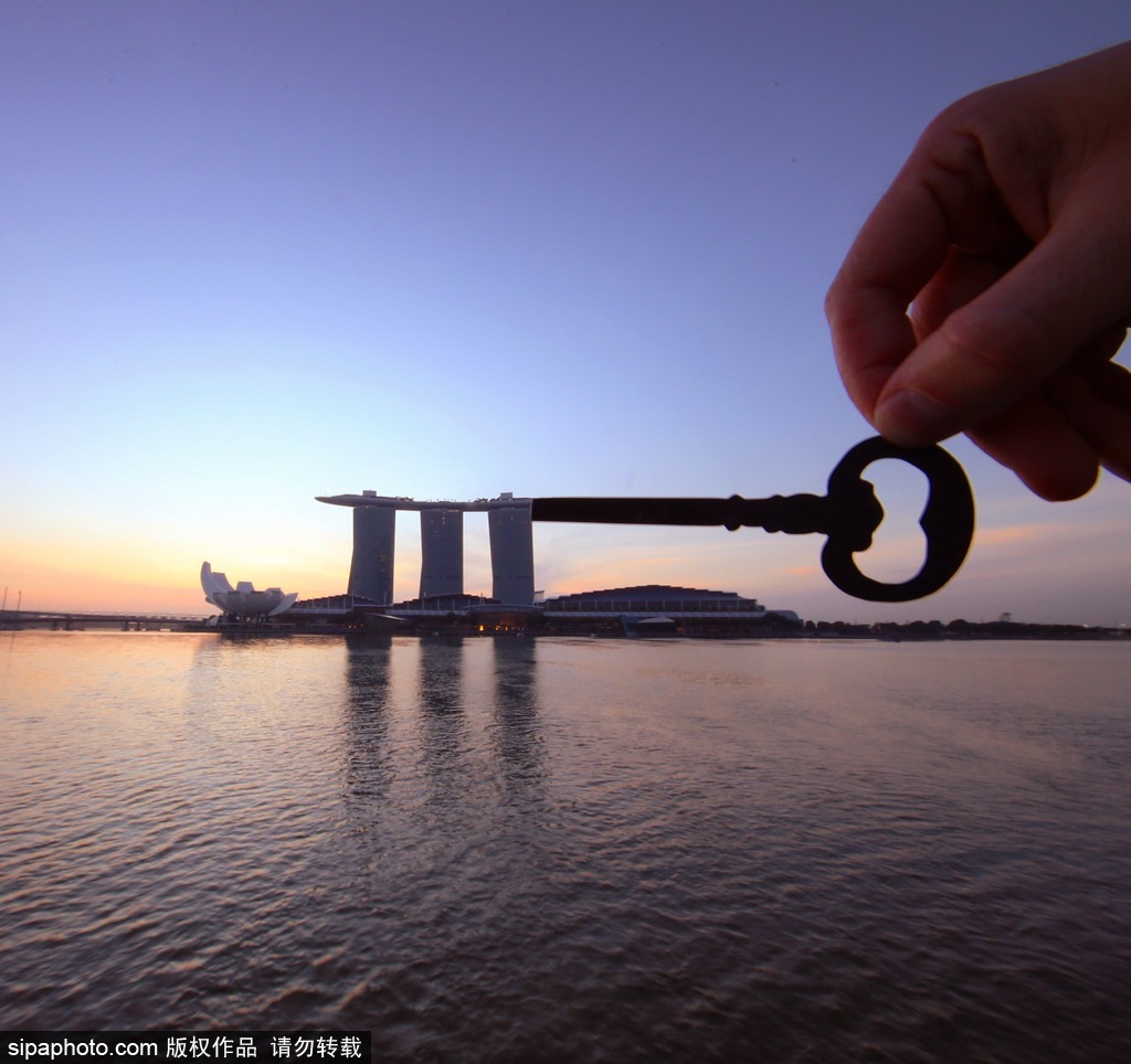 剪紙錯位藝術趣味無窮 盤點度假勝地巧變創意作品