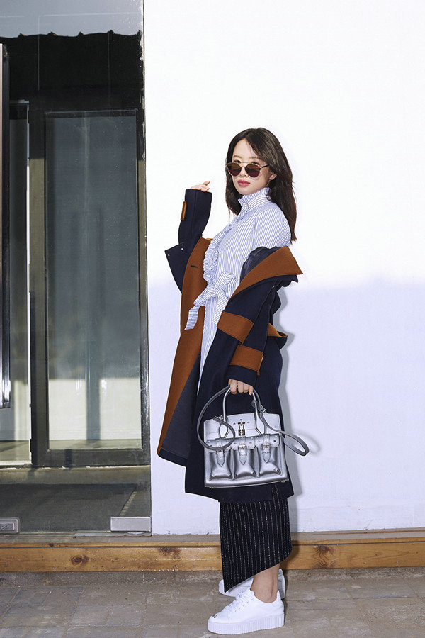 換季發愁穿什么？明星早春穿搭為你做示范