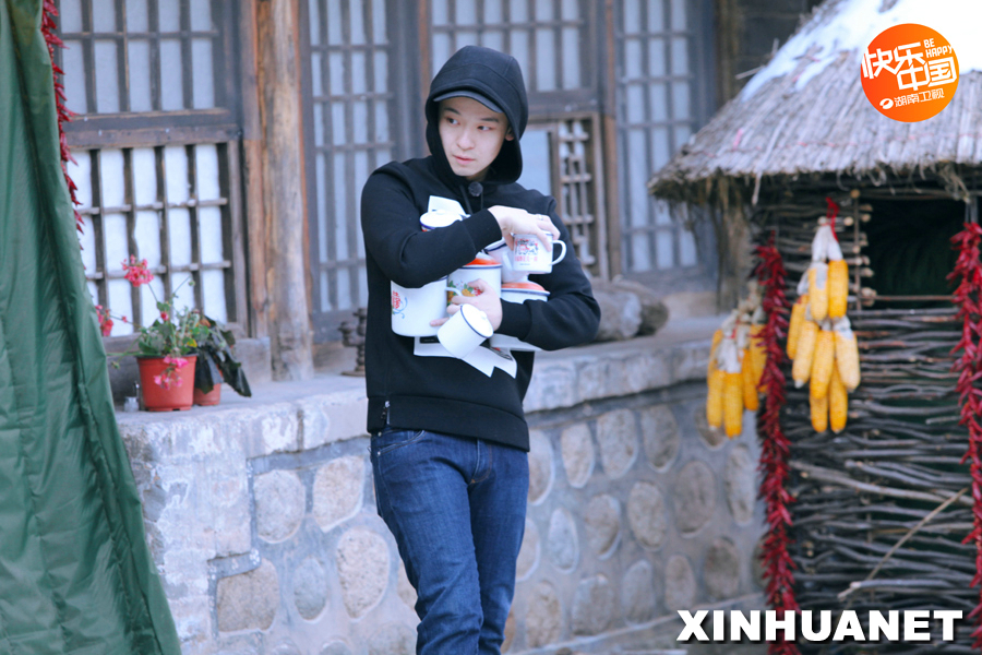 《向往的生活》董子健坦言疼愛劉憲華 眾人“整蠱”