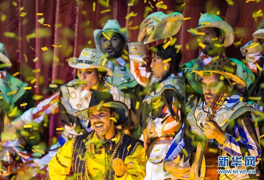 巴西特級組桑巴舞校花車巡游活動落幕