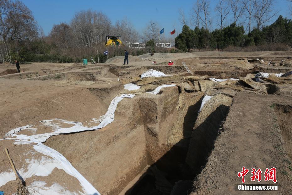 河南發掘4000多年前陶質排水管道