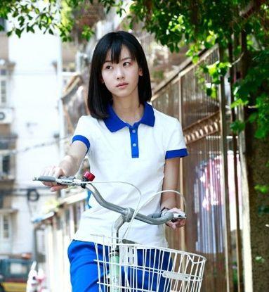 她是最美校花顏值力壓奶茶妹妹 因參加何炅的節目形象崩塌