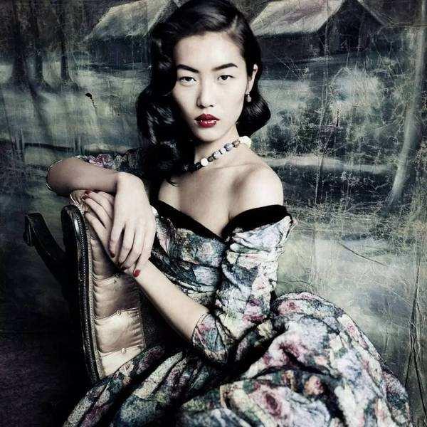 她是最美校花顏值力壓奶茶妹妹 因參加何炅的節目形象崩塌