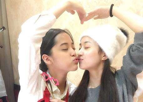 歐陽娜娜女女吻照引熱議 李翊君：女兒喜歡男生女生都接受