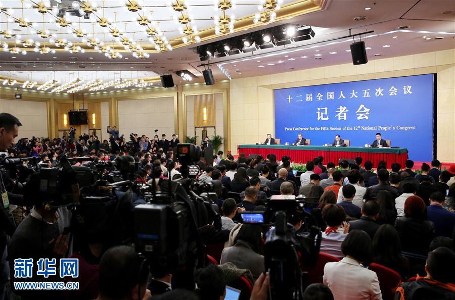 外交部部長(zhǎng)王毅就“中國(guó)的外交政策和對(duì)外關(guān)系”答記者問(wèn)