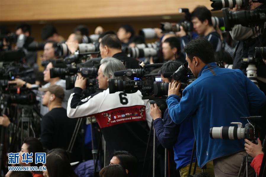 外交部部長王毅就“中國的外交政策和對外關系”答記者問