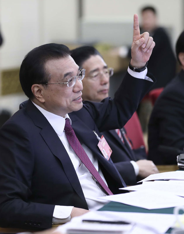 李克強:查個地條鋼比你批個鋼鐵項目震動可大多了