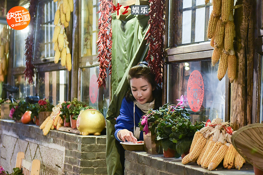 《向往的生活》李冰冰包餃子技能滿點 拿手東北菜不輸黃磊