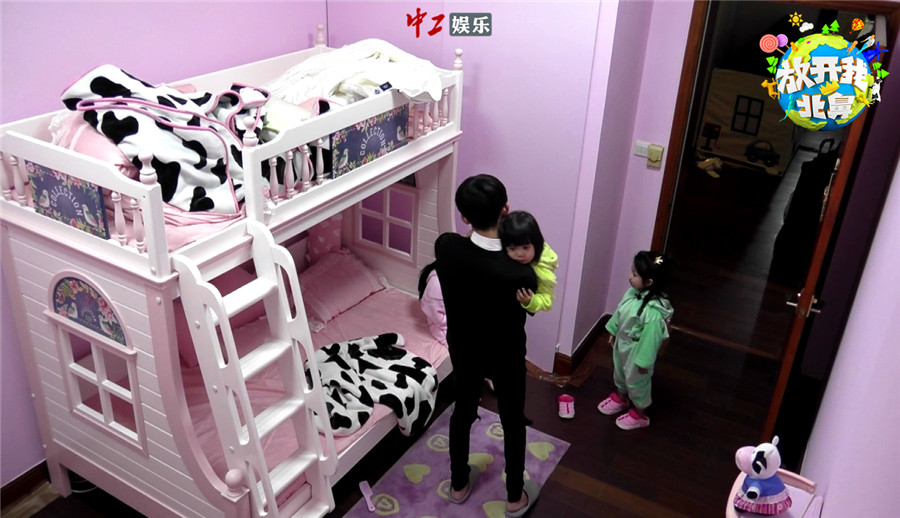 《放開我北鼻2》千璽重新解鎖抱娃技能，沒想到你是這樣的暖烊！