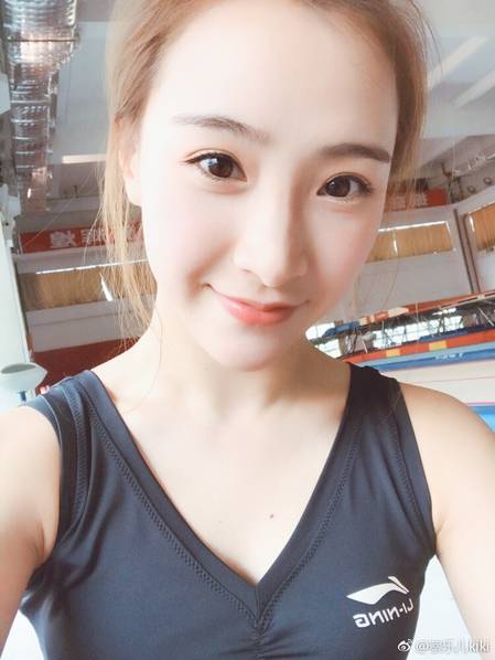 最美蹦床冠軍拜名師 也跨界進(jìn)娛樂圈？