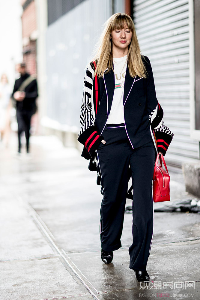 黑白配魅力無限，2017最潮就要這樣穿