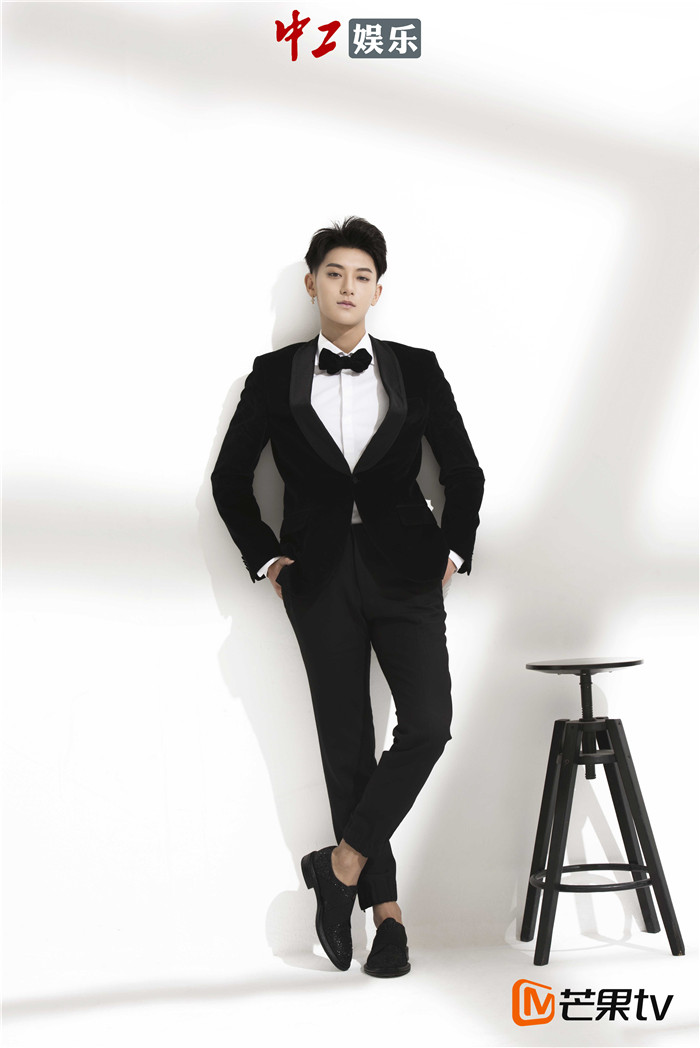 黃子韜加盟《快樂男聲》任代言人 傳遞90后音樂態度